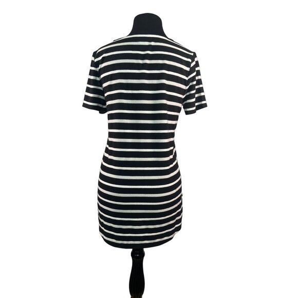 Chicos Zenergy Womens Striped Short Sleeve Top Size 4/6 Black White Scoop Neck S - Picture 4 of 8